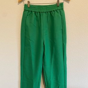 Lioness NWT! Green high waisted lounge pants size: 2XS